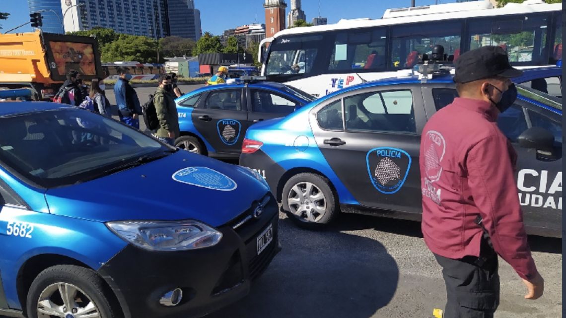 Tiroteo En Retiro: Un Hombre En Situación De Calle Le Robó El Arma ...