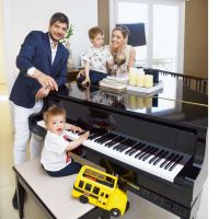 TOMAS COSTANTINI ABRIO SU RESIDENCIA EN NORDELTA