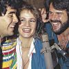 Diego Maradona canta con el dúo Pimpinela. // Cedoc Perfil