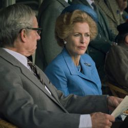 Gillian Anderson como Margaret Thatcher en The Crown