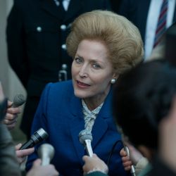Gillian Anderson como Margaret Thatcher en The Crown