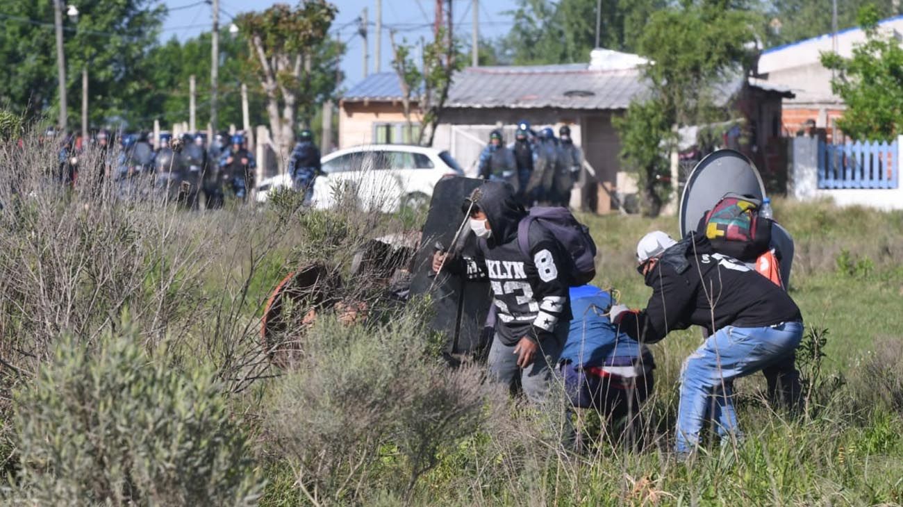 Desalojo toma de tierra en Guernica