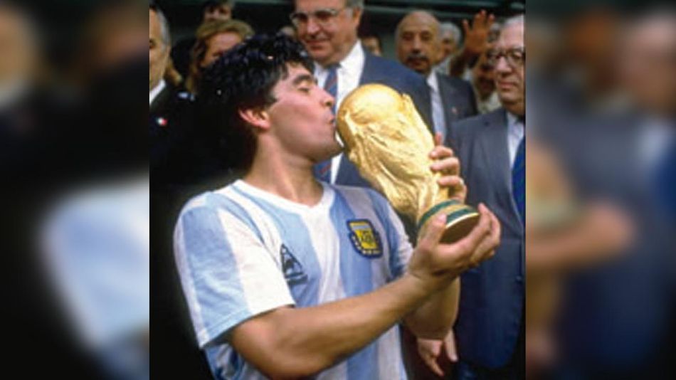 Cumpleaños Diego Maradona 20201029