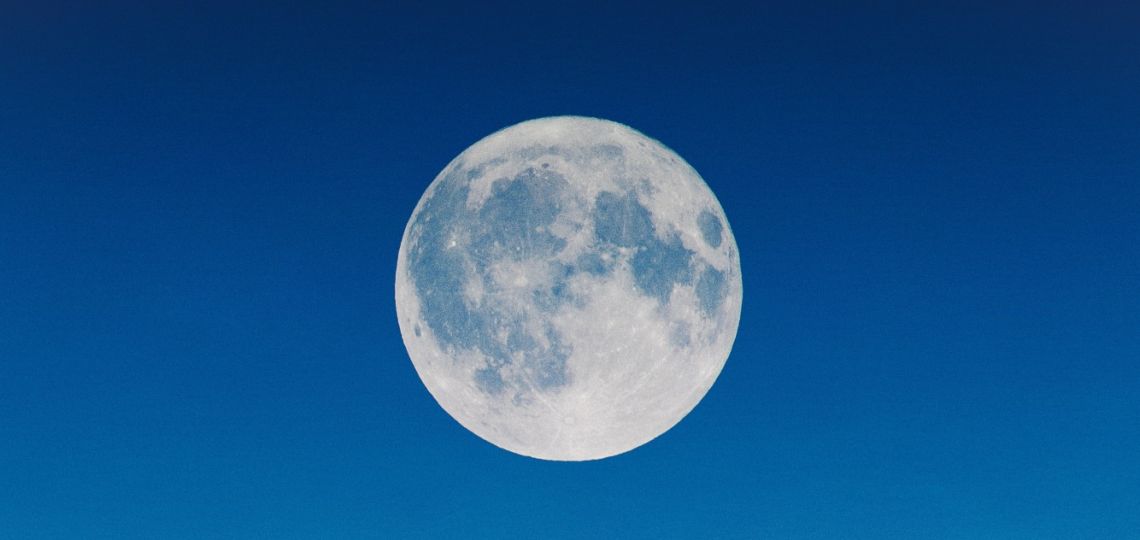 Luna de hoy en Aries: así afecta a tu signo el 25 de mayo