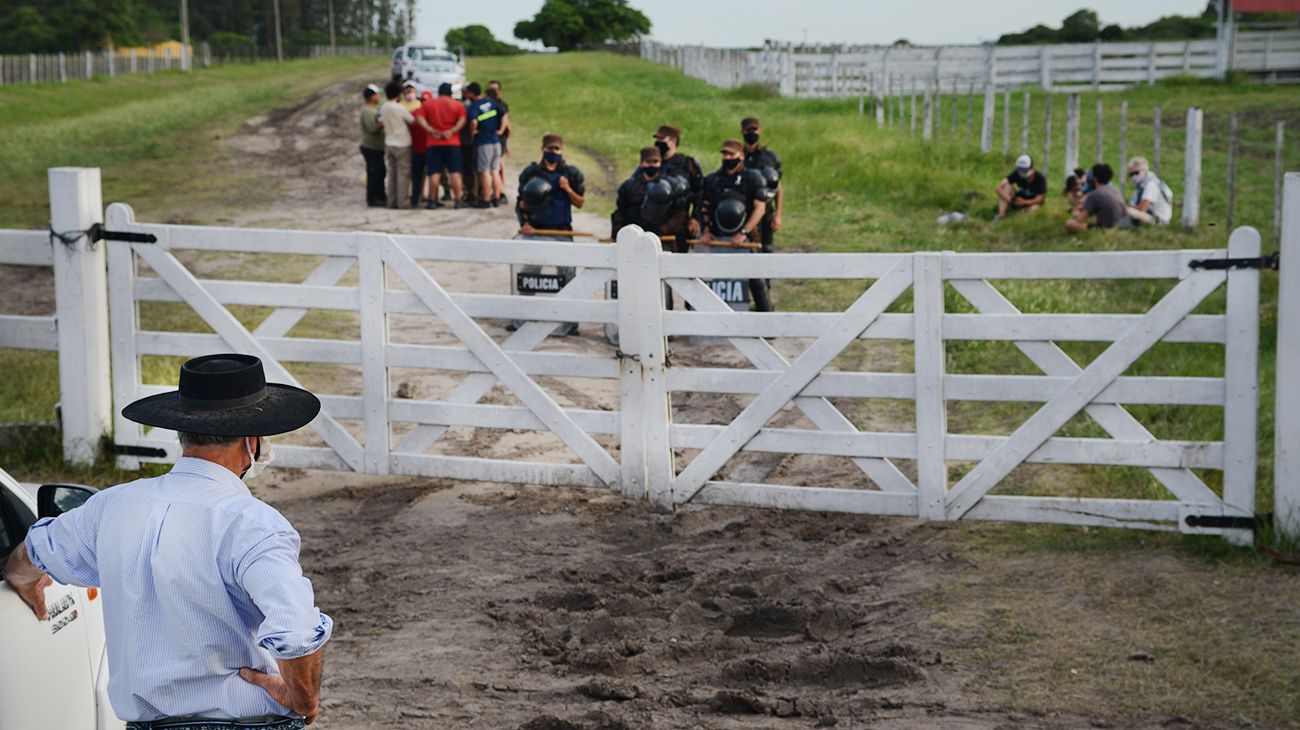 Cronología fotográfica del caso Etchevehere. 