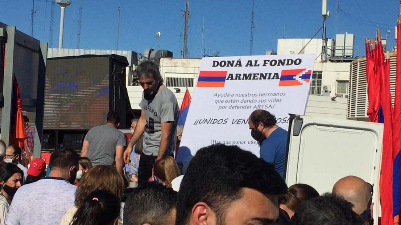 Marcha por la paz en Armenia