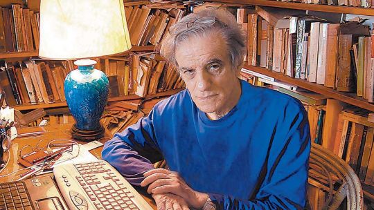 Juan José Sebreli.
