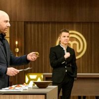 Escándalo en Masterchef: aseguran que algunos participantes reciben ayuda extra