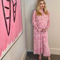 Los espectaculares looks de Emma Roberts en medio de su embarazo