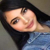 Kylie Jenner tiene una doble latina que es furor en las redes
