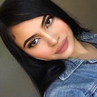 Kylie Jenner tiene una doble latina que es furor en las redes