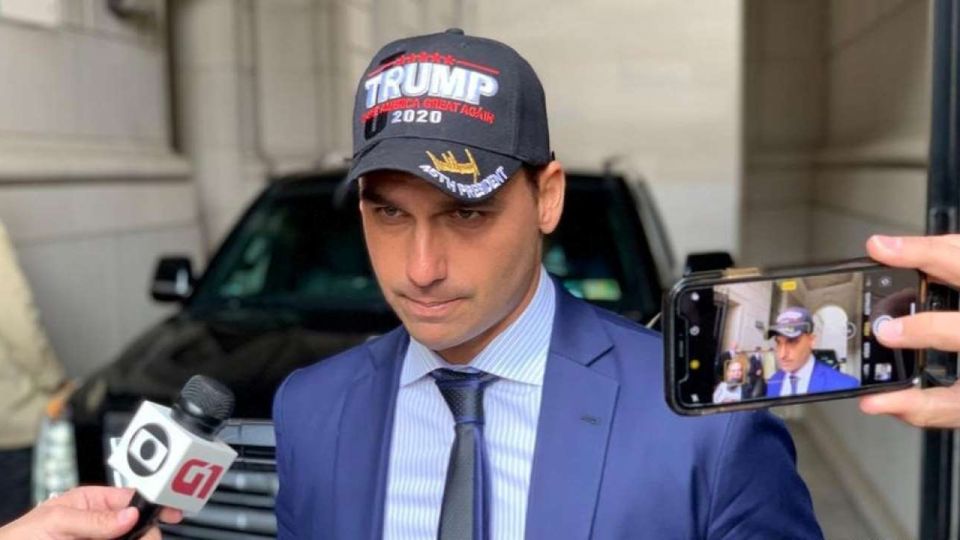 Trató de ser embajador en Washington, pero no recibió apoyo en el Congreso.
