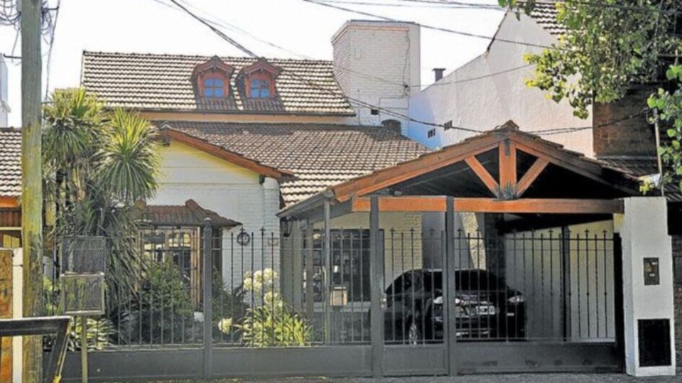 2020 11 05 Vidal Casa Policias Castelar