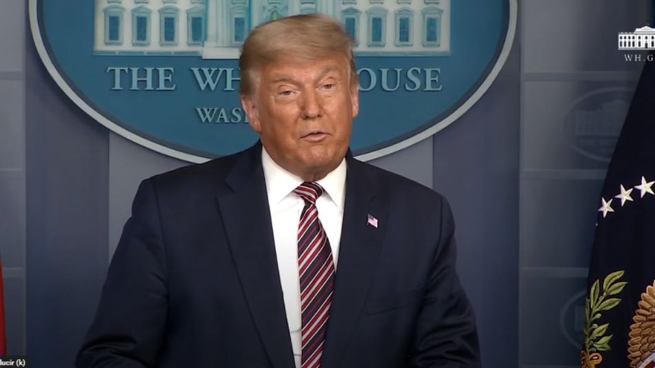 Donald Trump, hablando en la Casa Blanca.
