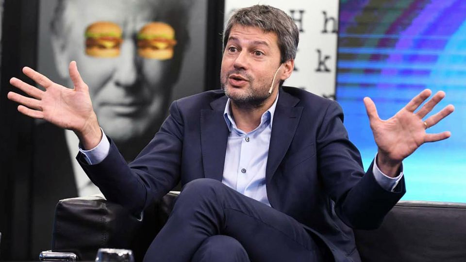 Turismo. “Está llamado a ser protagonista de la recuperación de la Argentina y en el desarrollo estratégico de la Argentina tiene que tener un lugar central”.