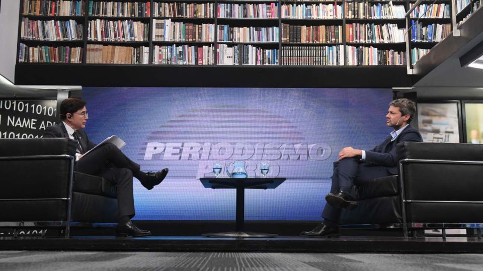 Matías Lammens en la entrevista con Jorge Fontevecchia.