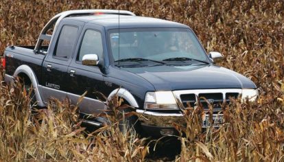 Recordamos el test de la clásica pick-up mediana del óvalo producida en Argentina. En esta ocasión, la prueba de manejo corresponde a la edición de julio de 2003 de Revista Parabrisas.