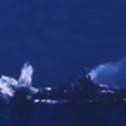 Por lo que se puede ver en las imágenes, el video muestra escenas del conflicto bélico en el frente del océano Pacífico.