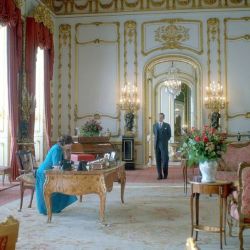 El impecable edificio de Lancaster House, en Londres , se convirtió en los interiores del Palacio de Buckingham para The Crown.