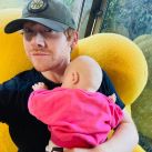 Rupert Grint, de Harry Potter, estrenó Instagram y presentó a su hija