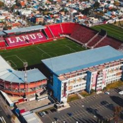 Así se ve el estadio de Lanús desde 250 m de altura.