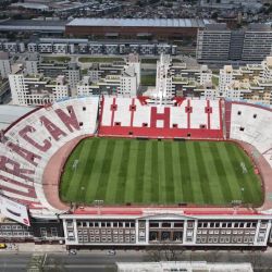 Así se ve el estadio de Huracán desde un dron.