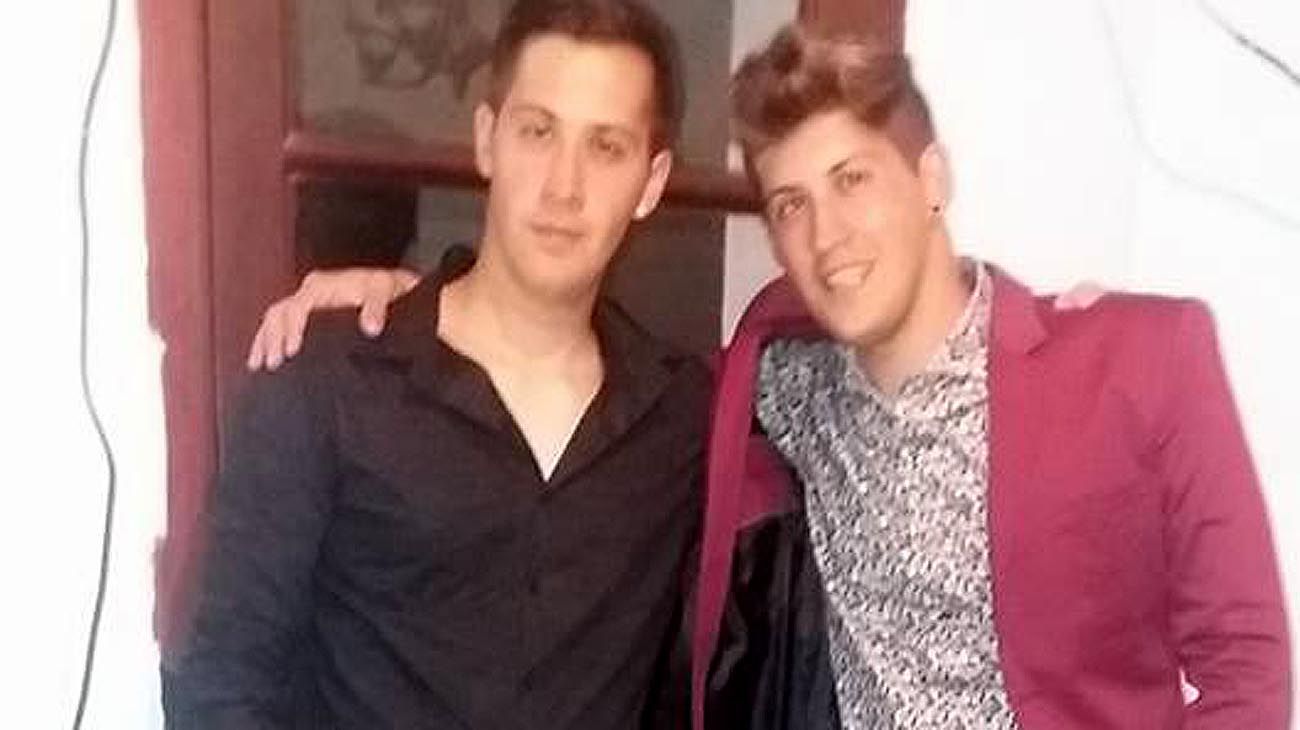 Sebastián Damián Villarreal y su hermano Marcos.