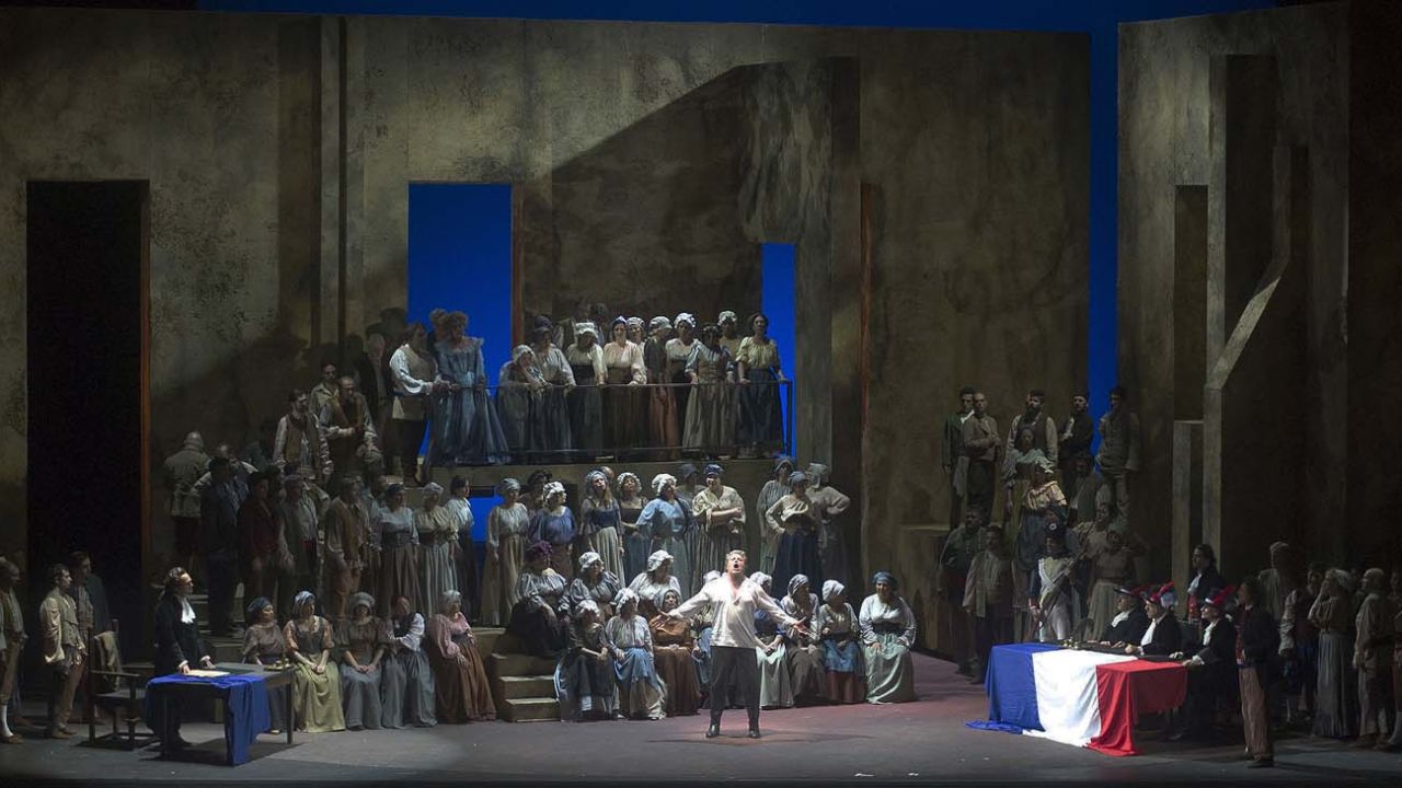 Reviví la transmisión de la ópera Andrea Chénier, protagonizada por Jose  Cura | Perfil