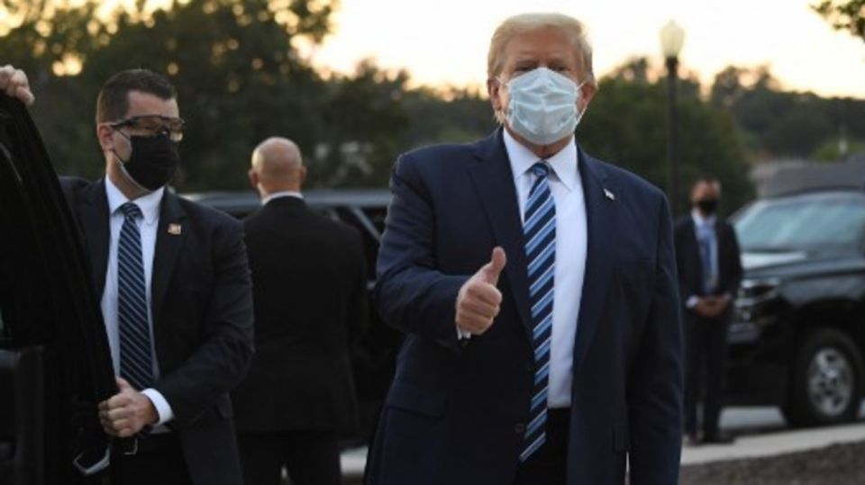 Donald Trump recuperado COVID-19