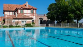 Hay que controlar el nivel del pH del agua para asegurarse de que el cloro resulte efectivo en la prevención de enfermedades.