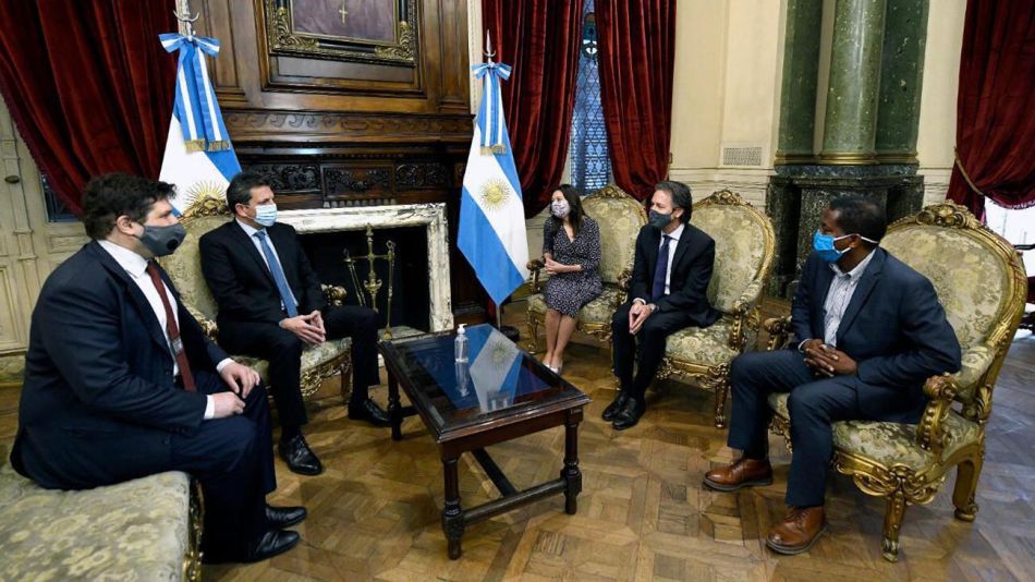 Massa con el FMI. 20201113