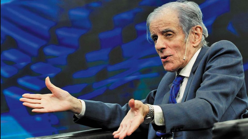 Juan José Sebreli, en la entrevista con jorge Fontevecchia.
