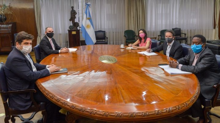 Guzmán, Pesce, Massa in isolation after IMF officials gets Covid-19 ...