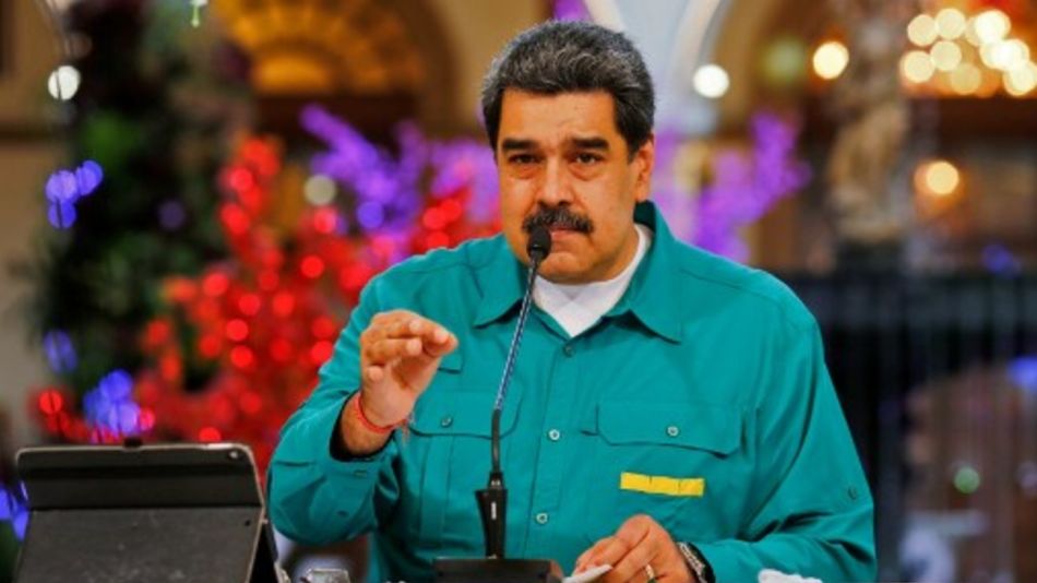 Maduro negocia con Rusia la llegada de la vacuna Sputnik V