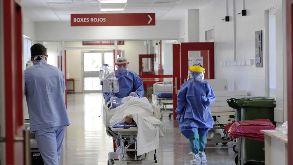 Por primera vez, la semana 45 muestra un descenso de personas ingresadas en camas de alta complejidad.
