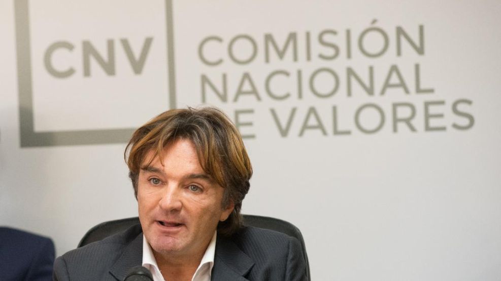 Presidente de la CNV Adrián Cosentino