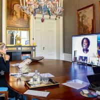 MAXIMA: REINA “HOME OFFICE”
