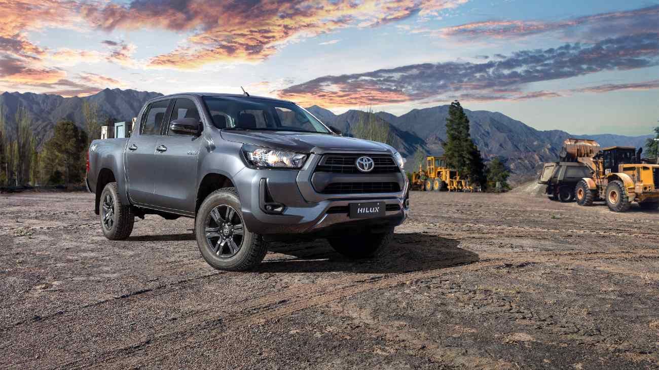 Llega La Nueva Toyota Hilux Con Un Diseño Renovado Weekend