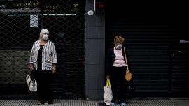 Los argentinos se relajaron ante la baja de contagios