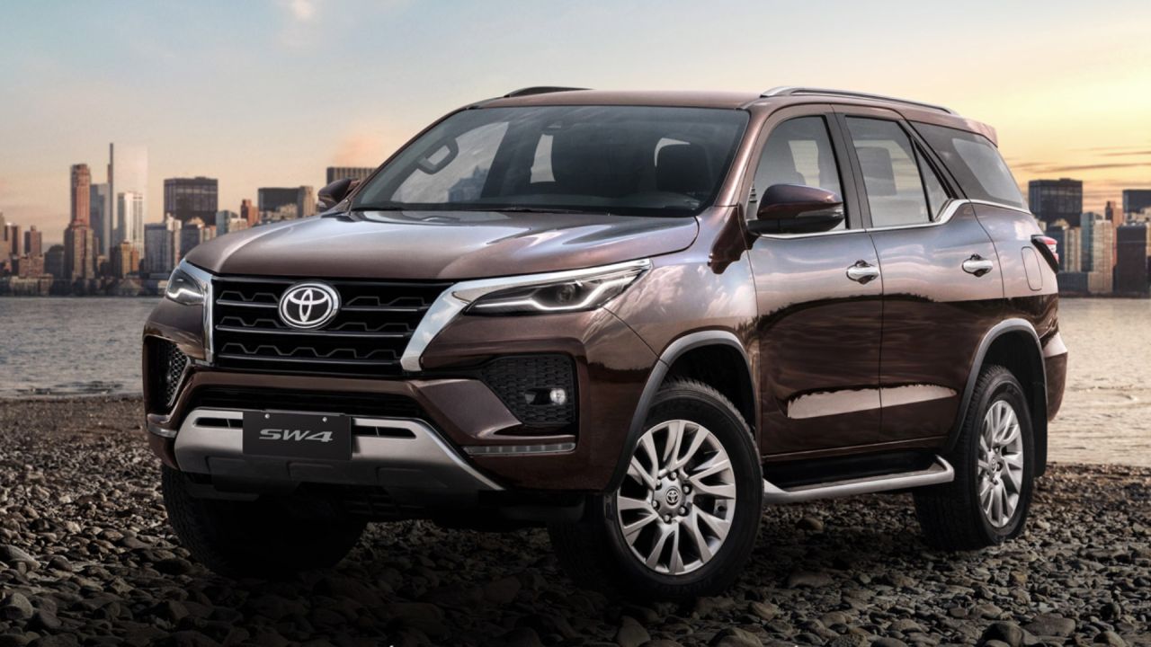 Parabrisas Se Presento El Nuevo Toyota Sw4 En Argentina Precios Y Versiones