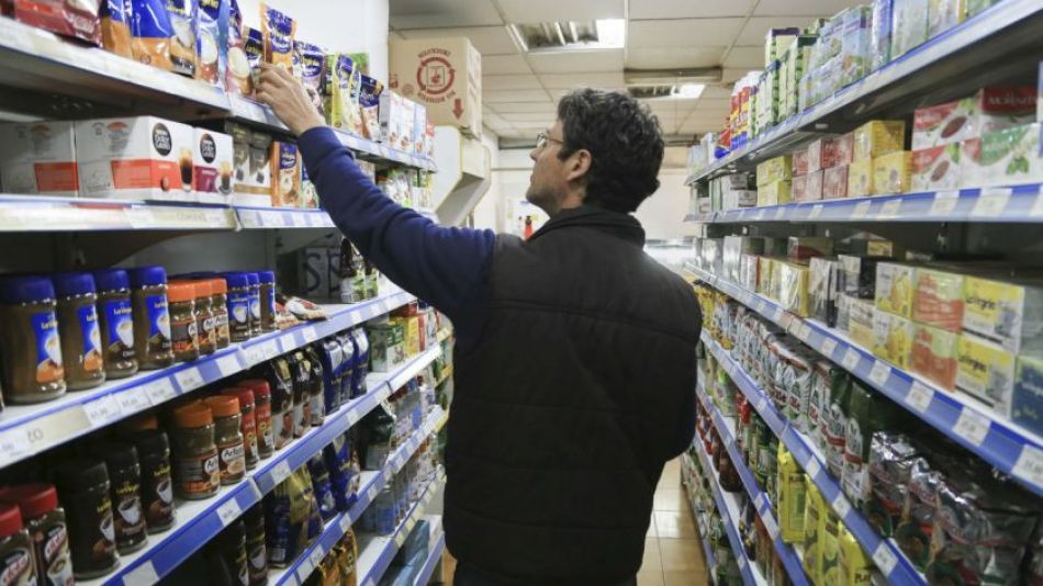 Aumento de precios en alimentos y bebidas.