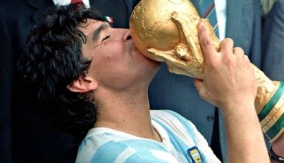 Murió Diego Armando Maradona