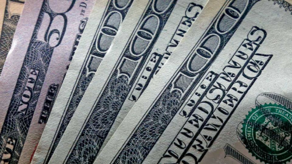 Billetes. Las brechas con el MEP y CCL están en 83% y 79%.