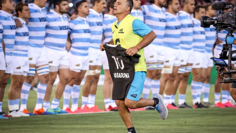 Los All Blacks le rindieron homenaje a Diego Maradona antes de jugar contra Los Pumas. // AFP