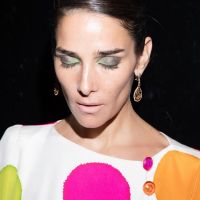 Juana Viale y el colorido look con el que condujo "Almorzando con Mirtha"