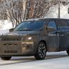Jeep SUV siete asientos (Motor 1)