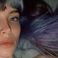 El jugado topless de Brenda Asnicar desde la cama de su casa