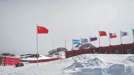 Los países firmantes buscaban garantizar que el sexto continente tuviera usos exclusivamente pacíficos y no llegara a convertirse en escenario u objeto de discordias internacionales.