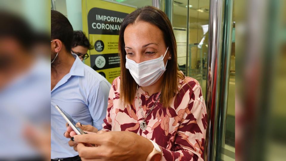 Allanamiento en el consultorio de laPsiquiatra de Diego Maradona Agustina Cosachov