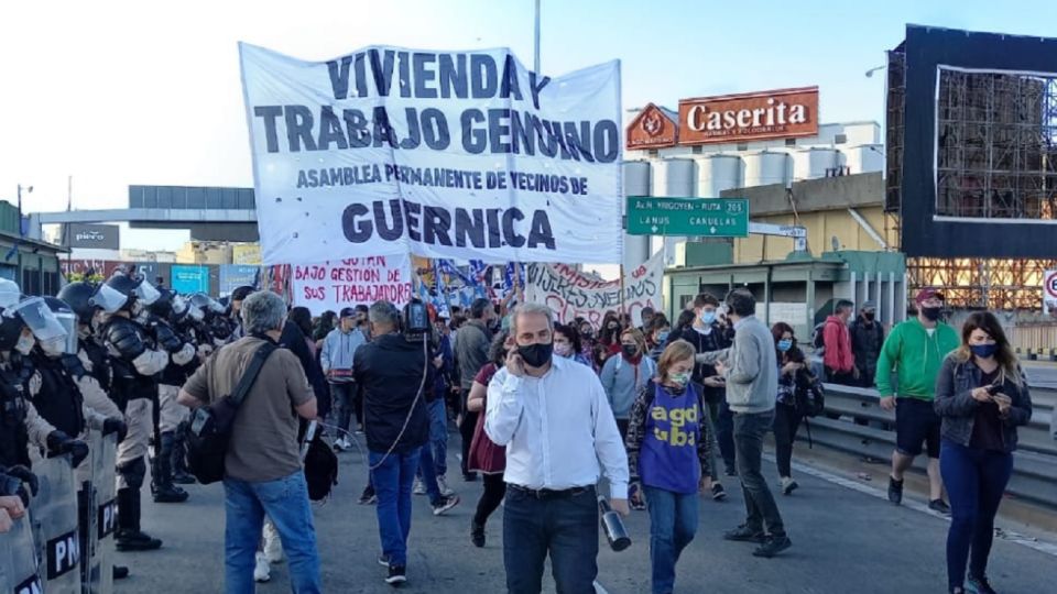 Corte en Puente Pueyrredón